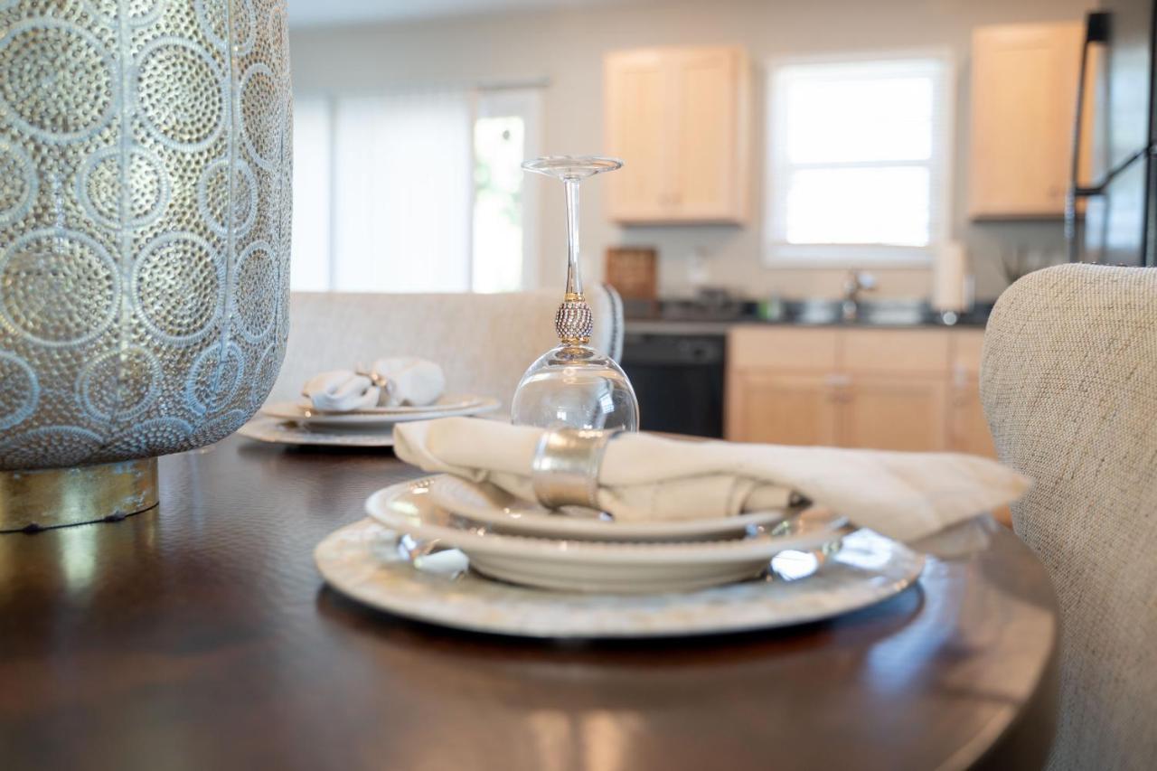 Kannapolis Elegant Townhouse - Pet Friendly ภายนอก รูปภาพ