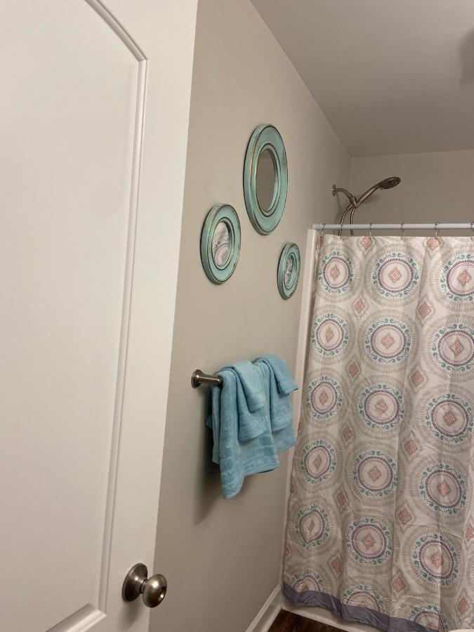 Kannapolis Elegant Townhouse - Pet Friendly ภายนอก รูปภาพ